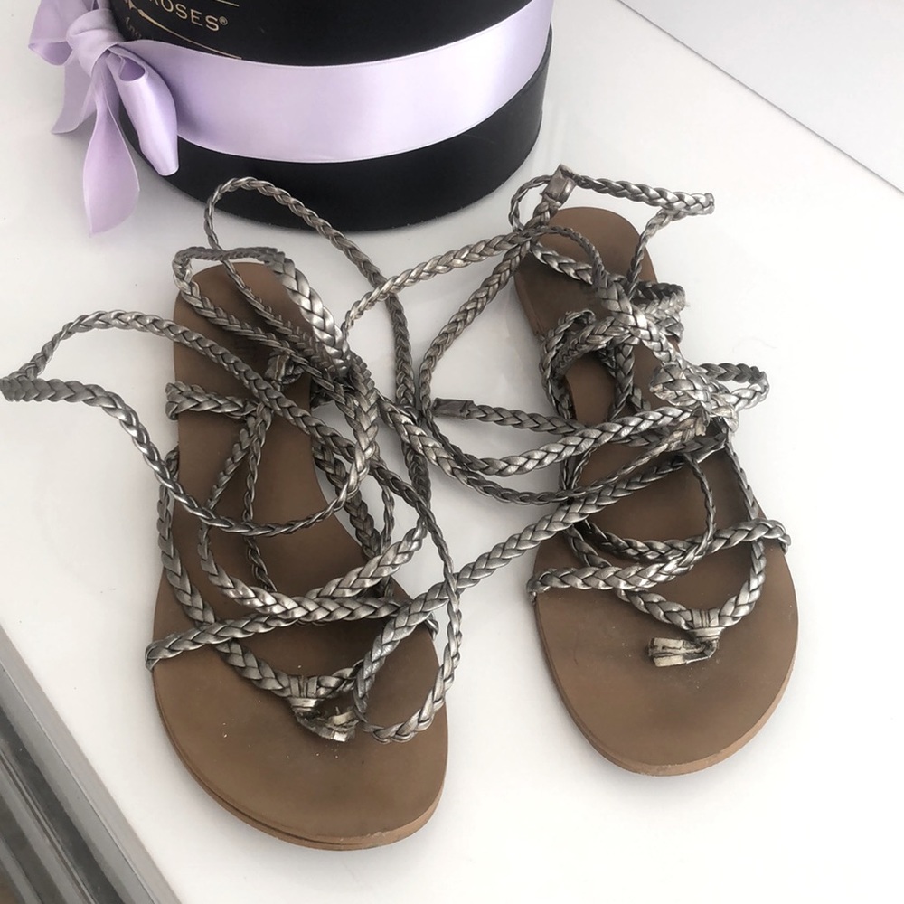 Colin Stuart Braided Strappy Flat Sandals Silver 6